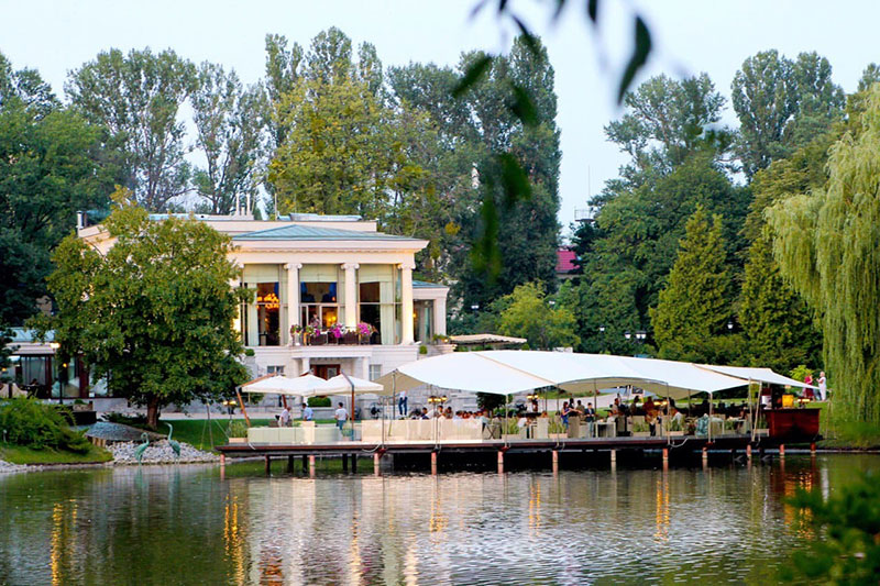 На большой воде: рестораны Киева, которые находятся у водоемов