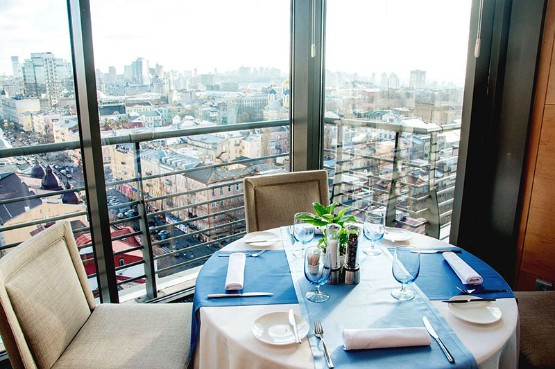 Вид з даху: 16 панорамних ресторанів Києва