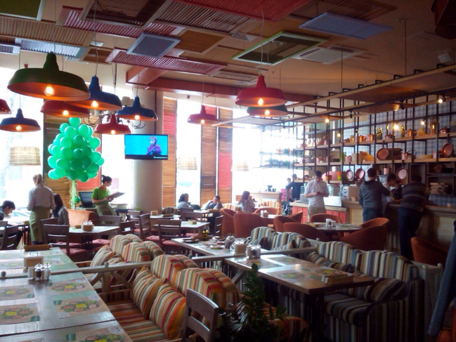 Новое заведение (Киев): Семья ресторанов Tarantino Family пополнилась кафе "Руккола" в ТРЦ Ocean Plaza