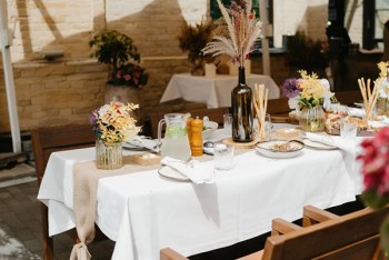 Summer banquet в кафе 