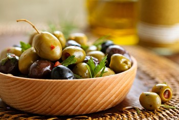 RestOn-ликбез: оливки и маслины. В чем отличия?