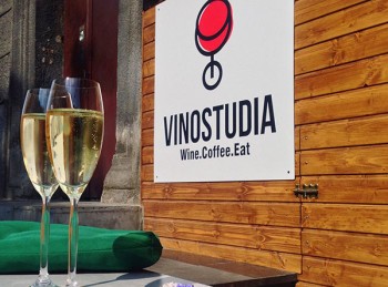 Для винолюбів: Vinostudia - новий винний бар в центрі Києва