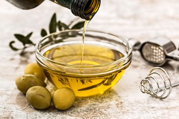 RestOn-лікнеп: чим відрізняються ступені віджимання в оливковій олії